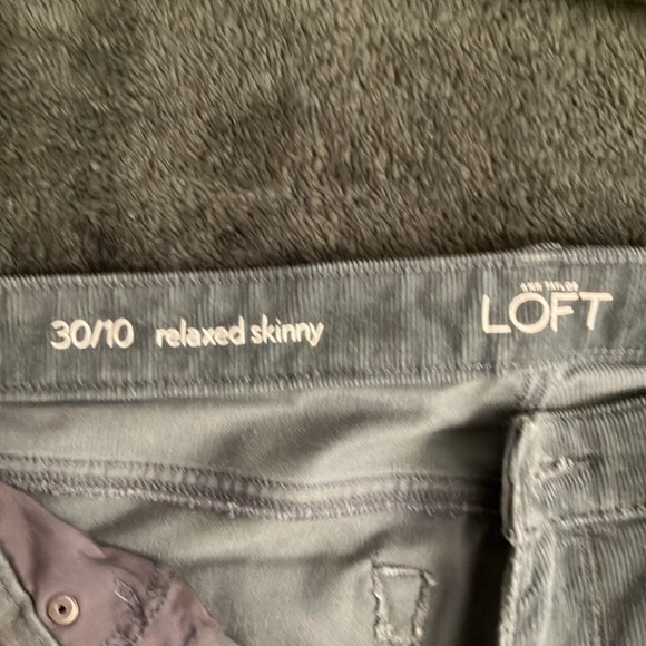 Loft. Gray corduroy Jeans. Size 10. (30/10 on label) - Picture 2 of 5
